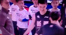 -新疆男篮力压对手，获得最终胜利