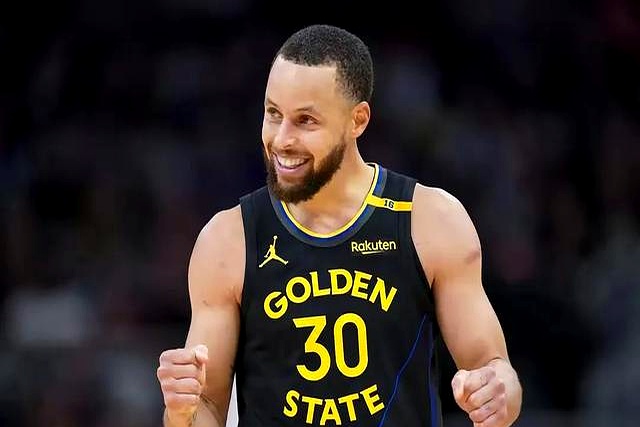 火箭惊险击败独行侠，登顶西部