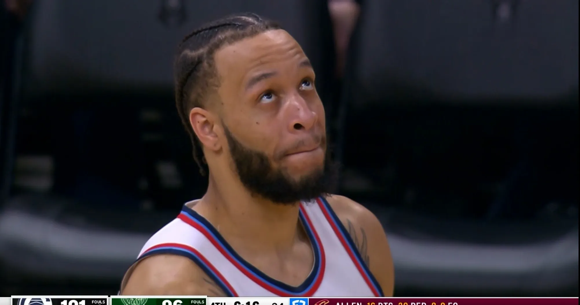 包含快船客场逆转雄鹿,季后赛席位悬念重重的词条 包含快船客场逆转雄鹿,季后赛席位悬念重重的词条