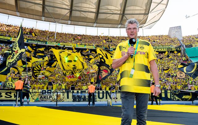 多特蒙德主场大胜,德甲前四再等我! 多特蒙德主场大胜,德甲前四再等我!