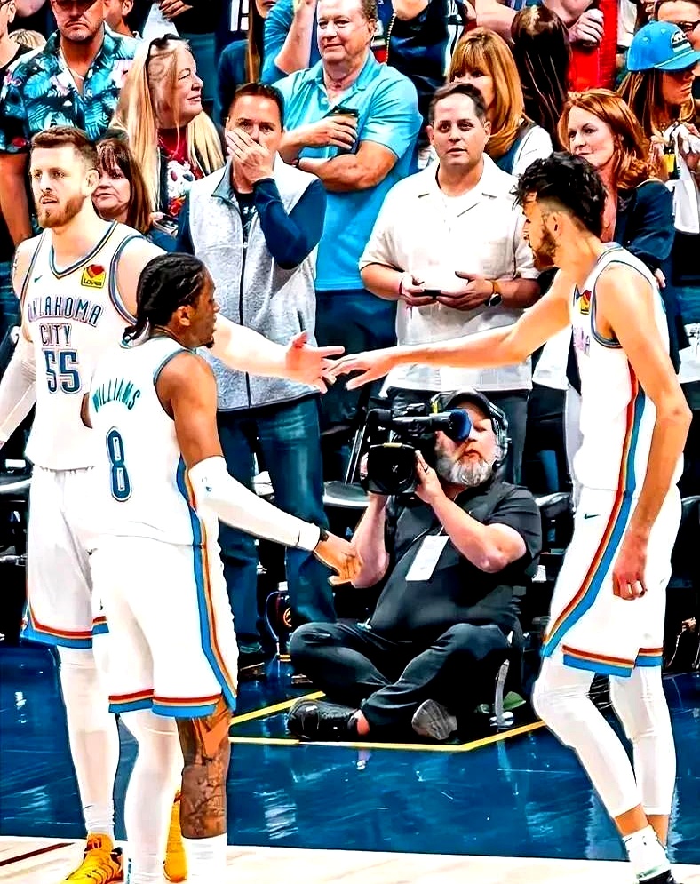 爵士轻取掘金，场均三双未能阻击