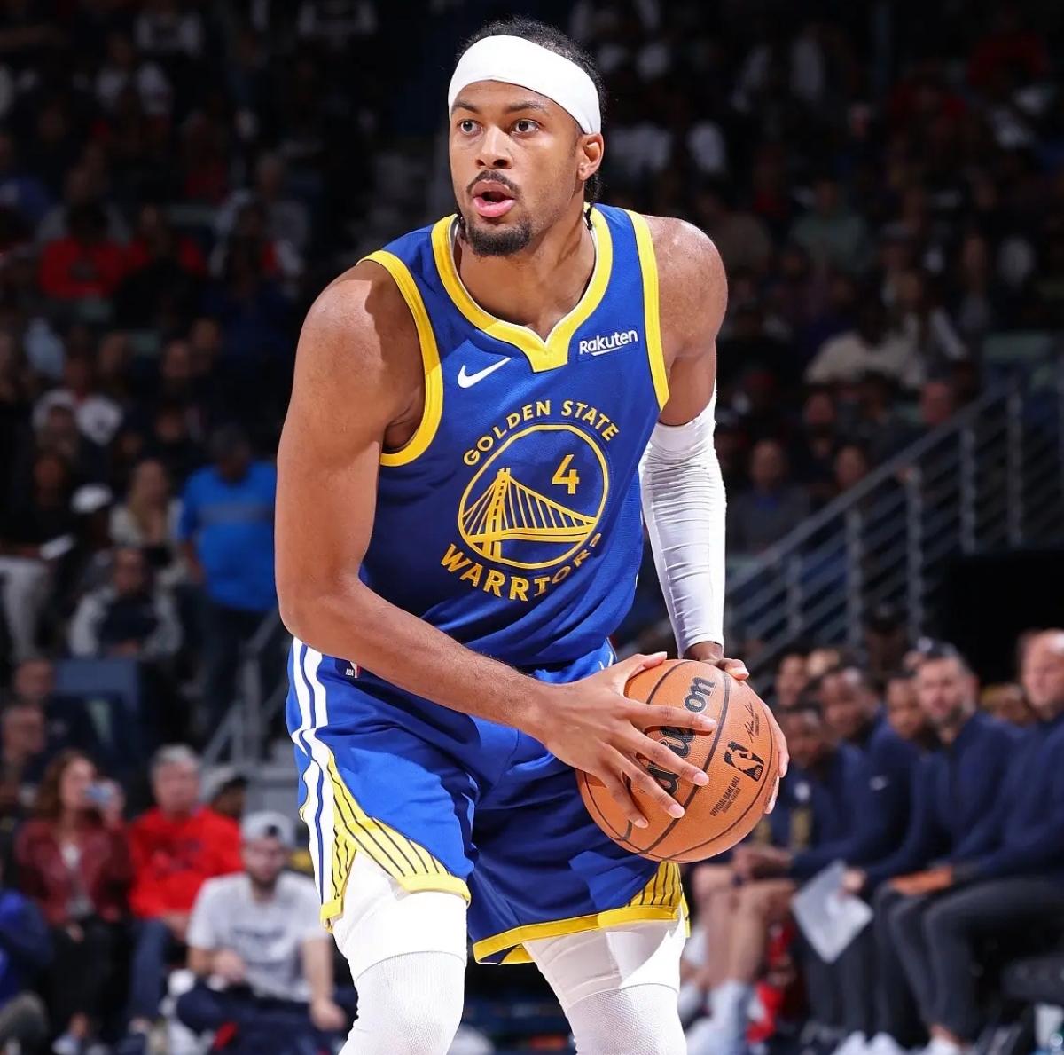 勇士客场大胜鹈鹕，系列赛4-0横扫