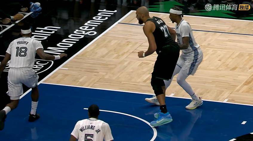 包含国王逆转灰熊，戈贝尔扛起全队的词条